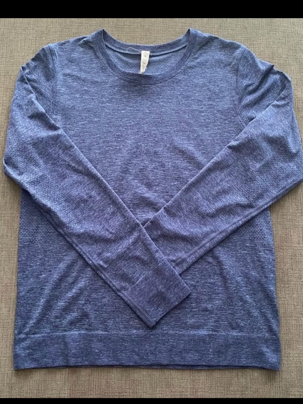 Lulu Lemon Heathered Blue Long Sleeve Crewneck Top